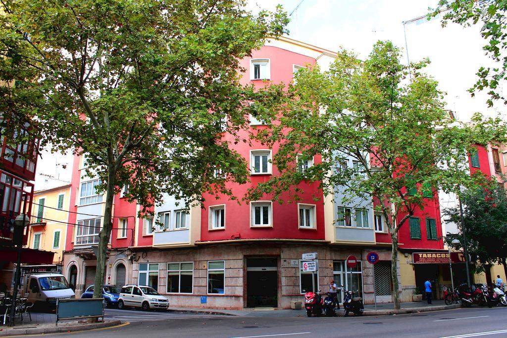 Szálloda Amic Colon